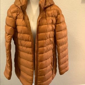 32 Degrees Women’s Ultra-Light Packable Down Jacket